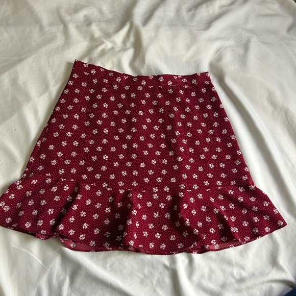 Banana Republic Floral Ruffle Mini Skirt – Size 10 - Picture 1 of 9